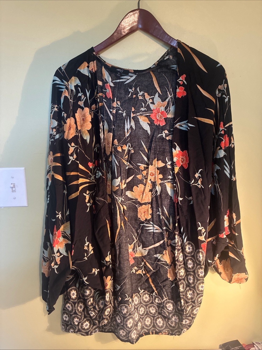 Very J Black Floral Open-Front Kimono with Peach & Coral Blooms